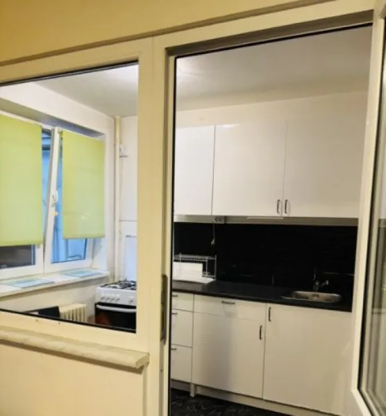 Piata Romana- Amzei acces metrou apt. 2 cam mobilat utilat liber bloc fara risc contract Anaf 525 Euro - Imaginea 3