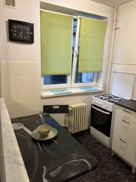 Piata Romana- Amzei acces metrou apt. 2 cam mobilat utilat liber bloc fara risc contract Anaf 525 Euro - Imaginea 4