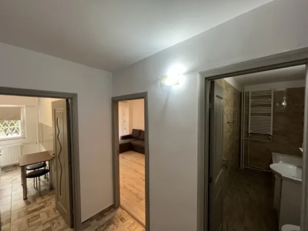 Inchiriez garsoniera in 13 Septembrie, complet mobilata si utilata, 40 mp, 320euro - Imaginea 5