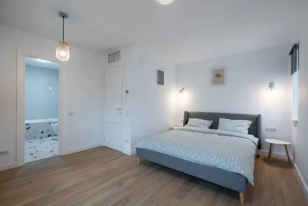 Vila 155mp, P+ E+ M, 5 camere, constructie 2022, teren 190mp, zona Pipera, 340. 000euro - Imaginea 5