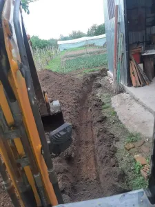Prestari servicii miniexcavator