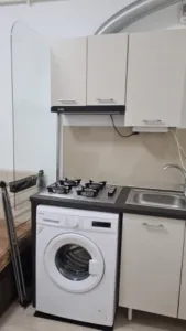Inchiriez garsoniera, 25mp, Onesti, mobilata si utilata, 220euro