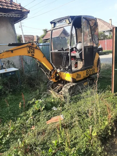 Prestari servicii miniexcavator - Imaginea 3