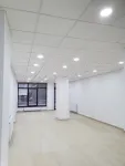 Spatiu comercial parter de inchiriat - 73 mp - 600 EUR/ luna - Showroom Bloc DC5, Ramnicu Valcea - Miniatura 1
