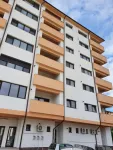 Spatiu comercial parter de inchiriat - 73 mp - 600 EUR/ luna - Showroom Bloc DC5, Ramnicu Valcea - Miniatura 8