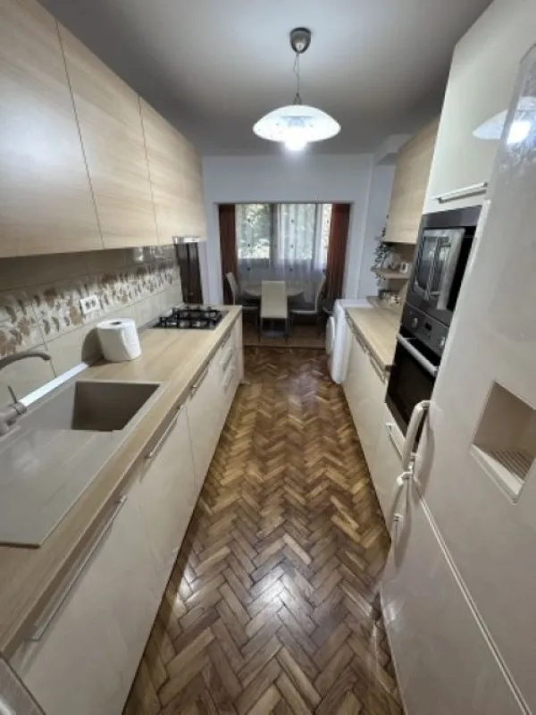 Apartament 3 camere decomandat, 69 mp, Cluj, Zorilor, complet mobilat si utilat, 175. 000euro - Imaginea 3