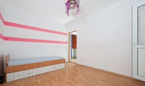 vand apartament 2 camere Siderurgistilor Vest langa stadionul Otelul - Imaginea 11