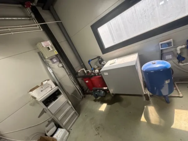 Spatiu industrial de inchiriat in zona Magurele, 2729 mp, 5. 900euro - Imaginea 3