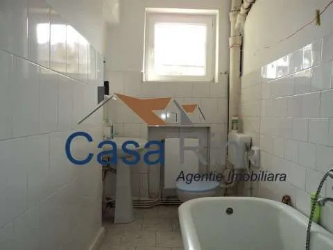 Ofer spre inchiriere ap. 2 camere, mobilat, utilat - Imaginea 3