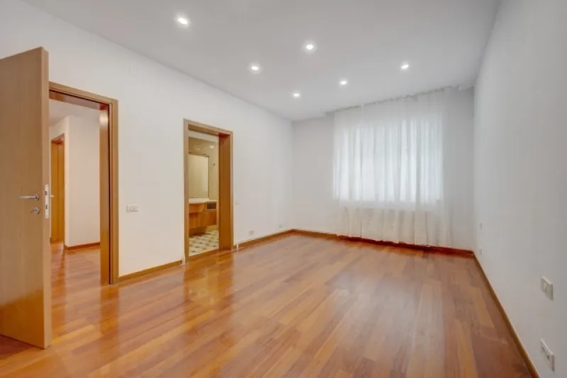 Apartament de lux, 4 camere, 188mp, Cartier Primaverii, 1. 750. 000euro - Imaginea 4