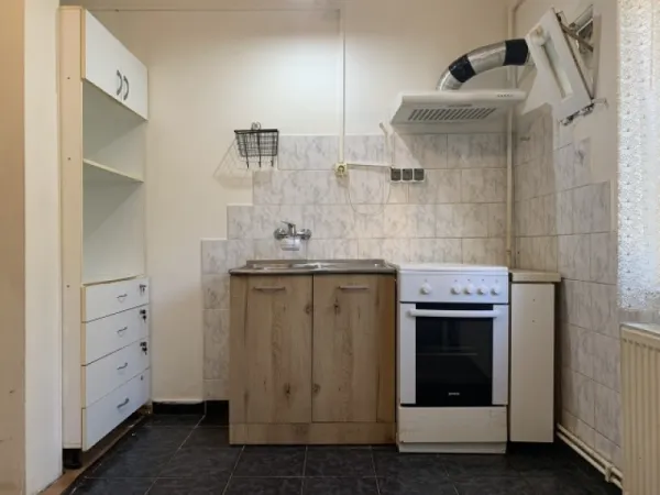 Inchiriez apartament 2 camere, decomandat, 60mp, Timisoara, 400euro - Imaginea 3