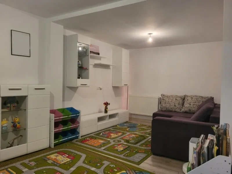Casa, 4 camere, constructie 1970, teren 259mp, Bucurestii Noi, 215. 000euro - Imaginea 2