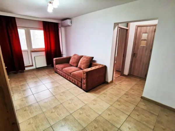 Apartament 3 camere, semidecomandat, 69mp, Pantelimon, Bld. Chisinau, 122. 000euro - Imaginea 2