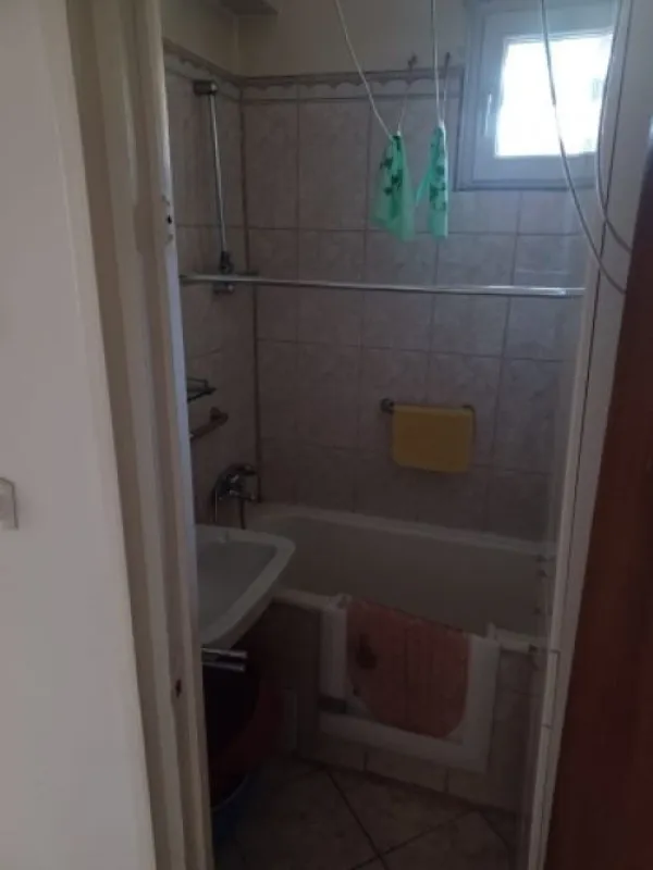 Apartament 3 camere decomandat, 65mp, mobilat si utilat, Piata Unirii, 125. 000euro - Imaginea 8