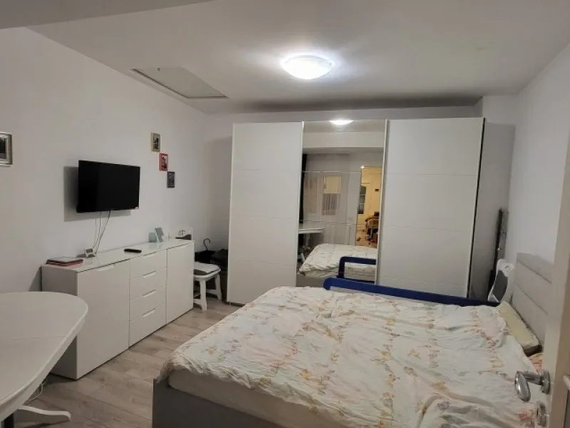 Casa, 4 camere, constructie 1970, teren 259mp, Bucurestii Noi, 215. 000euro - Imaginea 7