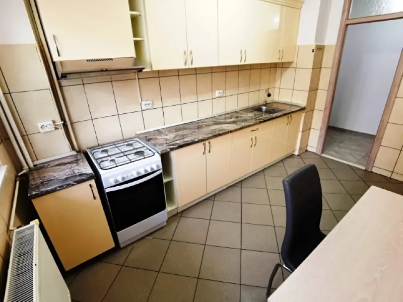 Apartament 3 camere, semidecomandat, 69mp, Pantelimon, Bld. Chisinau, 122. 000euro - Imaginea 5