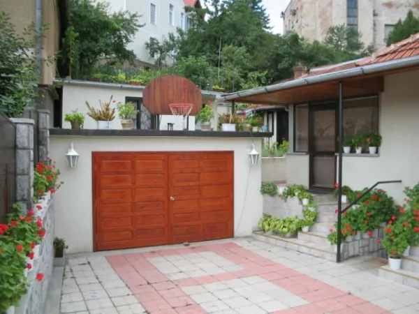 Casa, 4 camere, constructie 2004, teren 500mp, Deva zona Cetate, 160. 000euro - Imaginea 5