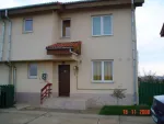 De vanzare casa P+1, 4 camere in cartierul Roua Ploiesti - Miniatura 2