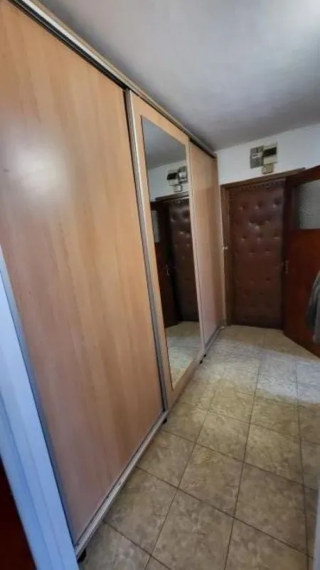 Apartament 3 camere, 65mp, mobilat si utilat, Titan, 129. 000euro - Imaginea 3