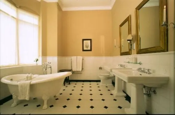 Reparatii  instalatii tehnico- sanitare - Imaginea 1