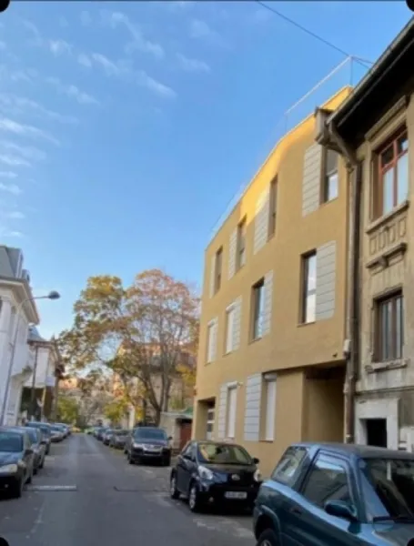 Apartament de lux, 2 camere decomandat, 99 mp, Bdul Dacia, 399. 000euro - Imaginea 9