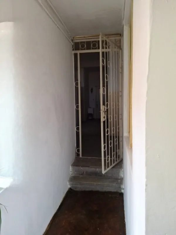 Apartament 2 camere, semidecomandat, 28mp, Cismigiu, 50. 000euro - Imaginea 8