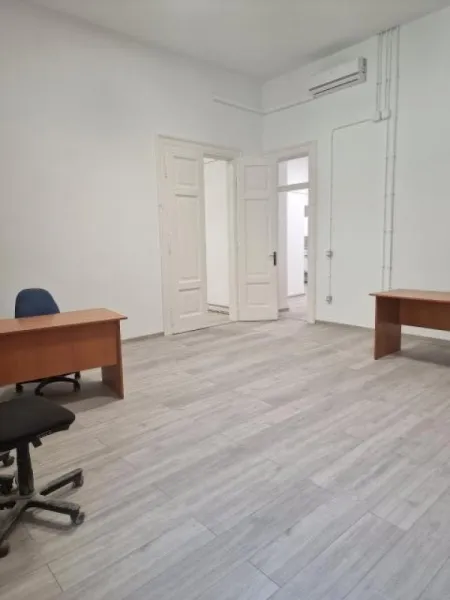 Inchiriez spatiu de birouri 5camere, 140mp, Timisoara, Tribunal, 1. 820euro - Imaginea 2