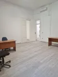 Inchiriez spatiu de birouri 5camere, 140mp, Timisoara, Tribunal, 1. 820euro - Miniatura 2