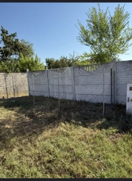 Teren de vanzare in Potigrafu, deschidere 9ml, 2500mp, 40. 000euro - Imaginea 3