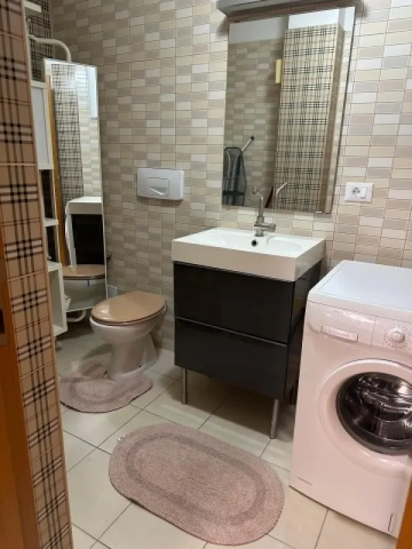 Apartament 2 camere, mobilat si utilat, Bucuresti, zona Unirii, 77mp, 239. 000euro - Imaginea 6