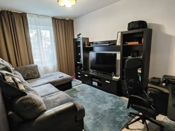 Apartament 2 camere decomandat, 52 mp, Floreasca, complet mobilat si utilat, 139. 000euro - Imaginea 1