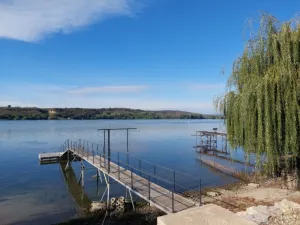 Inchiriez casa 3 camere, 140mp utili, teren 1000mp, zona Simian, 700euro