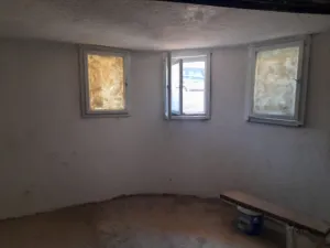 P. F. Inchiriere spatiu la demisol la casa ultracentral