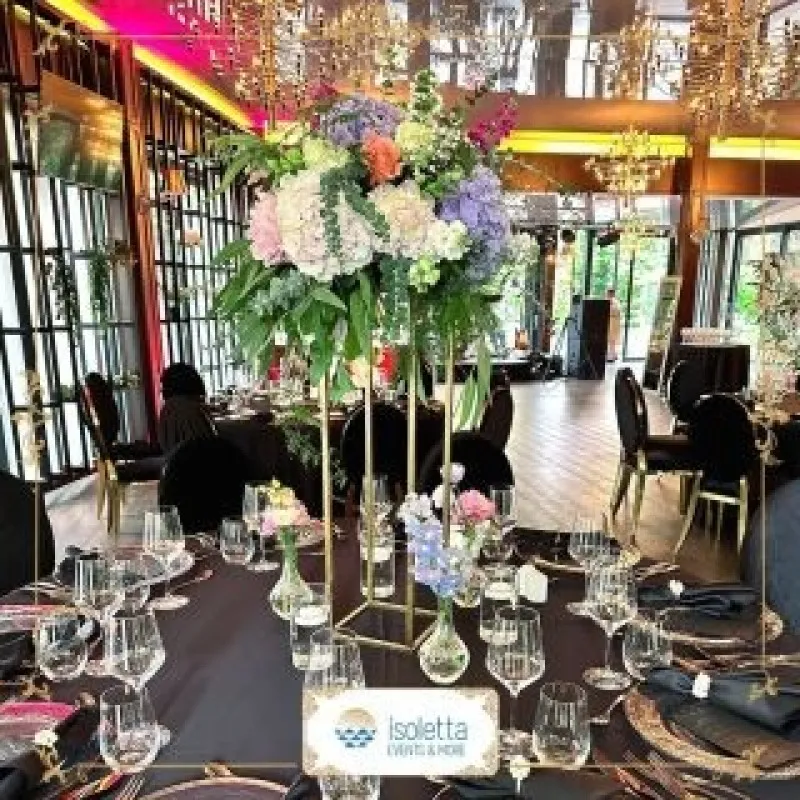 Isoletta Events & More - salon de evenimente si restaurant - Imaginea 1