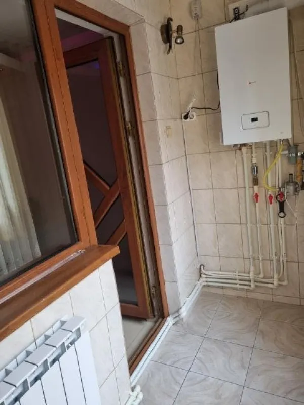 Apartament 2 camere, decomandat, 52mp, Constanta, 105. 000euro - Imaginea 3