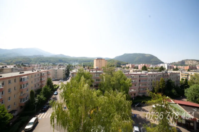Apartament 2 camere Steagul - Imaginea 1