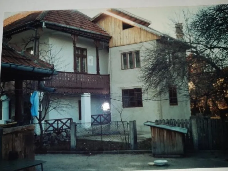Casa, 5 camere, teren 479mp, Calimanesti, 150. 000euro - Imaginea 2