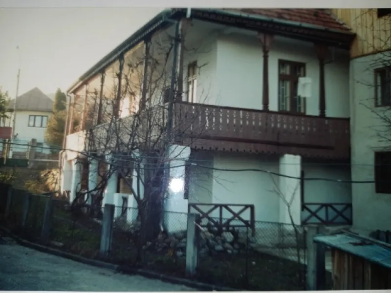 Casa, 5 camere, teren 479mp, Calimanesti, 150. 000euro - Imaginea 4