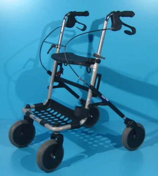 Cadru de mers cu roti batrani  Invavacare - Imaginea 1