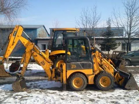 Miniexcavator Bobcat cu picon Bucuresti si ilfov, Chitila, Mogosoaia, Otopeni, Buftea, Corbeanca, Voluntari, Tunari. - Imaginea 1