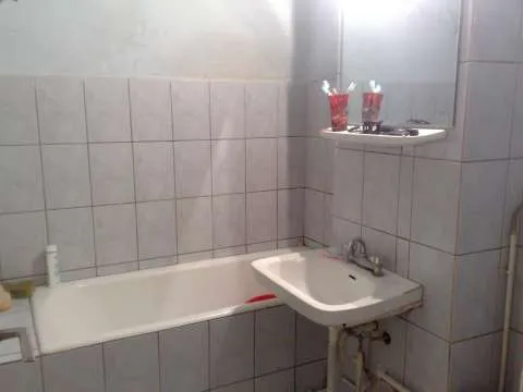 Apartament patru camere - Imaginea 4