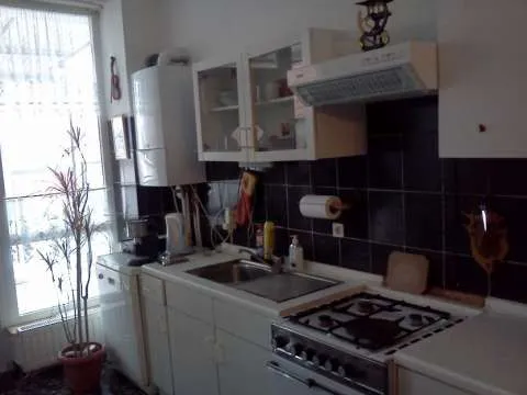 casa cu etaj urgent - Imaginea 7