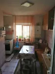Vand schimb apartament 3 camere cu casa Slobozia Noua - Miniatura 3