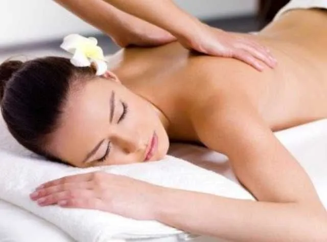 Servicii de Masaj de Relaxare - Imaginea 4