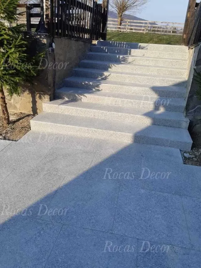 granit Sibiu pentru blaturi, trepte glafuri pacari interior/ exterior - Imaginea 3