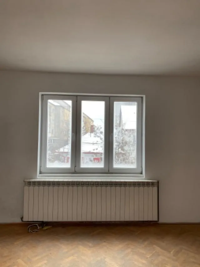 Casa in Sibiu, CENTRAL, zona rezidentiala, zona V. Aaron - Imaginea 9