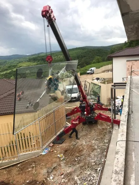Unic urw506 mini crane - Imaginea 2