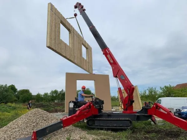 Unic urw506 mini crane - Imaginea 4