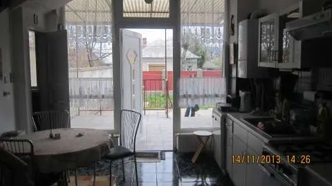 casa cu etaj urgent - Imaginea 12