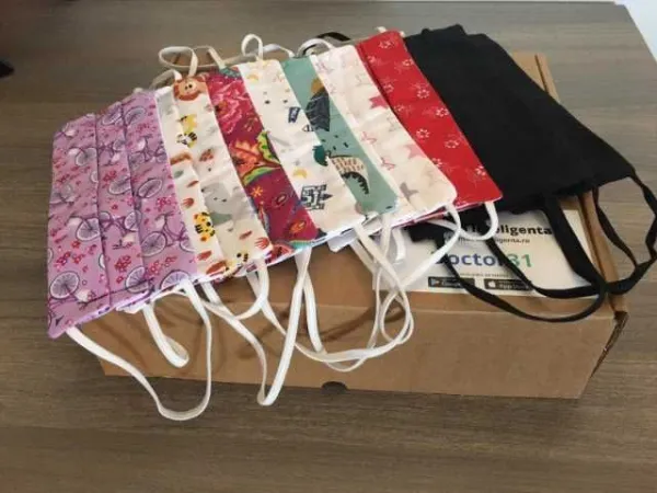 Masca faciala din 2 straturi de bumbac 100% . Hand made adulti / copii - Imaginea 4